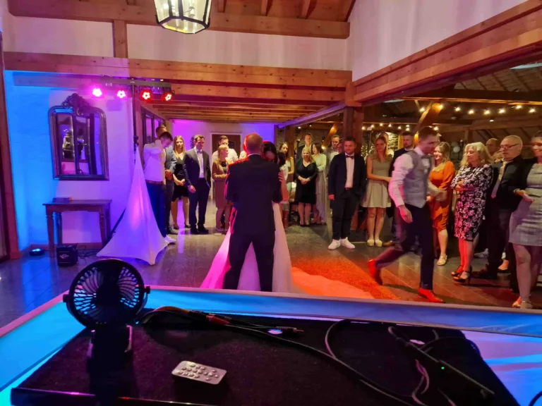 DJ Julian Engels auf Hochzeit auf der Burg Pyrmont